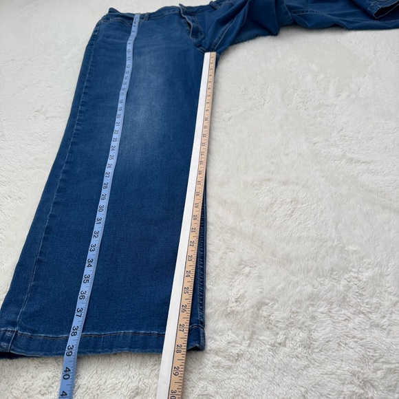 Flying Banana Jeans Women’s 16S Denim Medium Wash 5-Pocket‎ Straight Casual - Picture 11 of 11